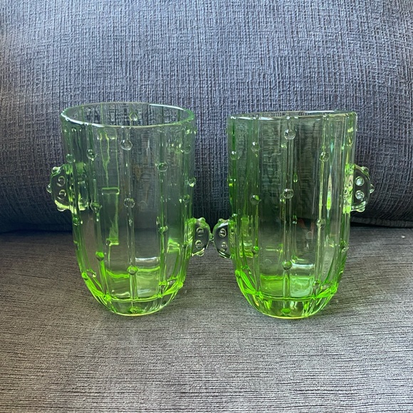Other - Pair of Heavy Green Textured Glass Cactus🌵Tumblers.